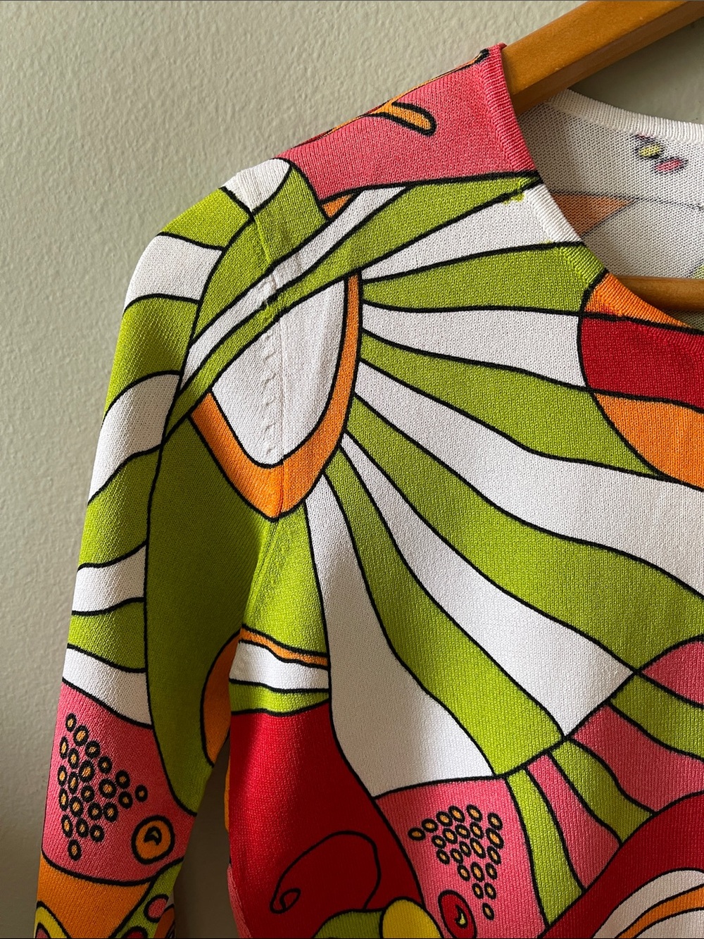 Joseph A Y2K Vibrant Swirl Print 3/4 Sleeve Top in Pink, Orange, Lime & White - Picture 4 of 7